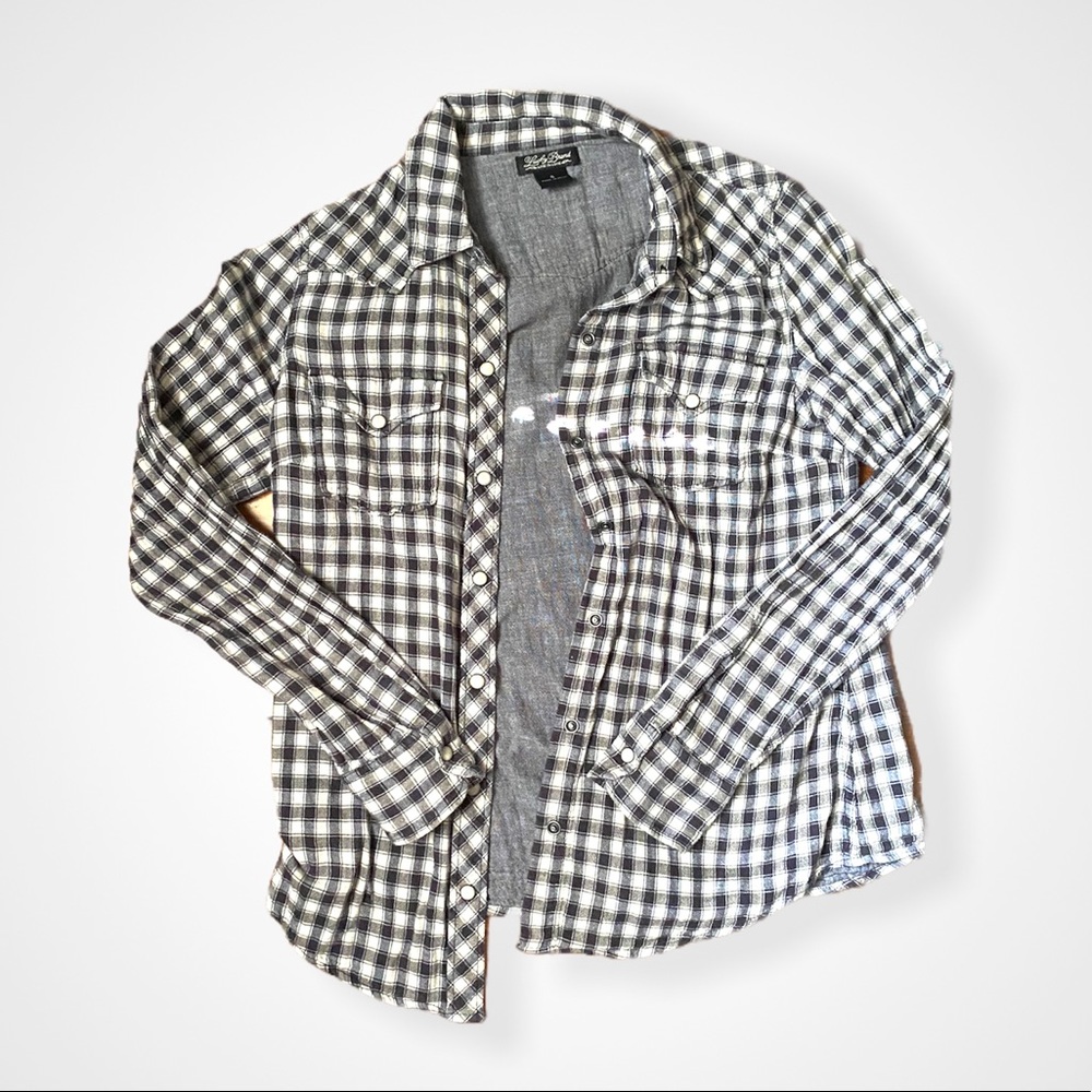 Plaid button up shirt. Lucky Brand. Size small.